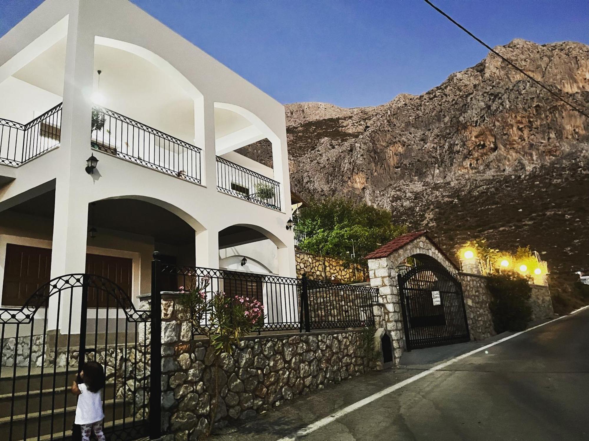 Villa-Skalia / Kalymnos House 外观 照片